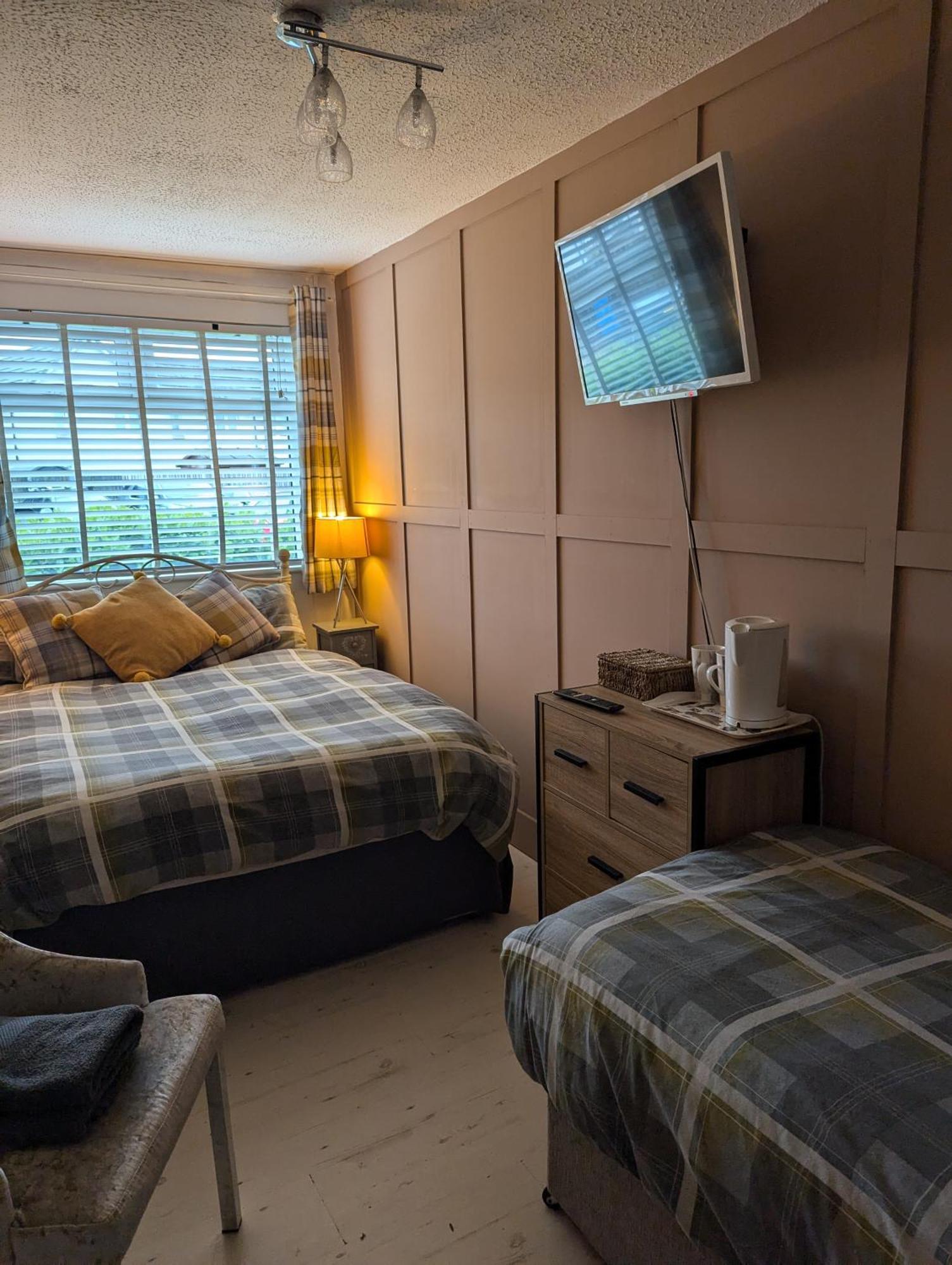 Rooms At Tarrareoch Bathgate Chambre photo