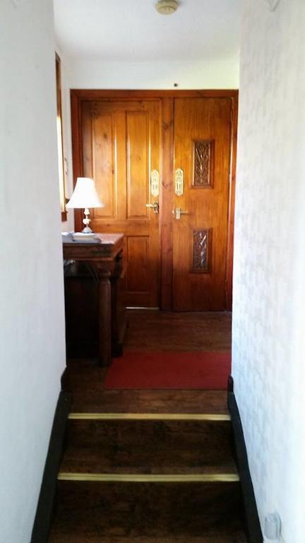 Rooms At Tarrareoch Bathgate Extérieur photo