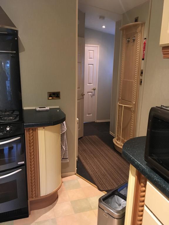 Rooms At Tarrareoch Bathgate Extérieur photo